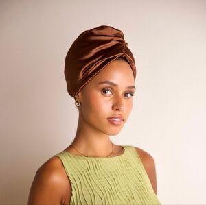 Elegant Brown Hair Wrap